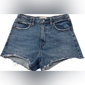 Abercrombie & Fitch Women's The 90's Relaxed Cutoff Short High Rise 28/6